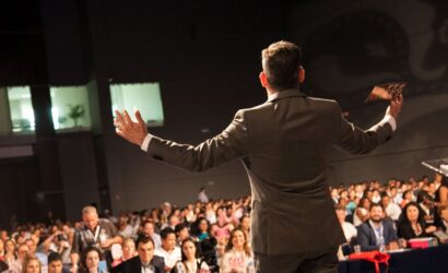 The Psychology Behind Great Public Speakers