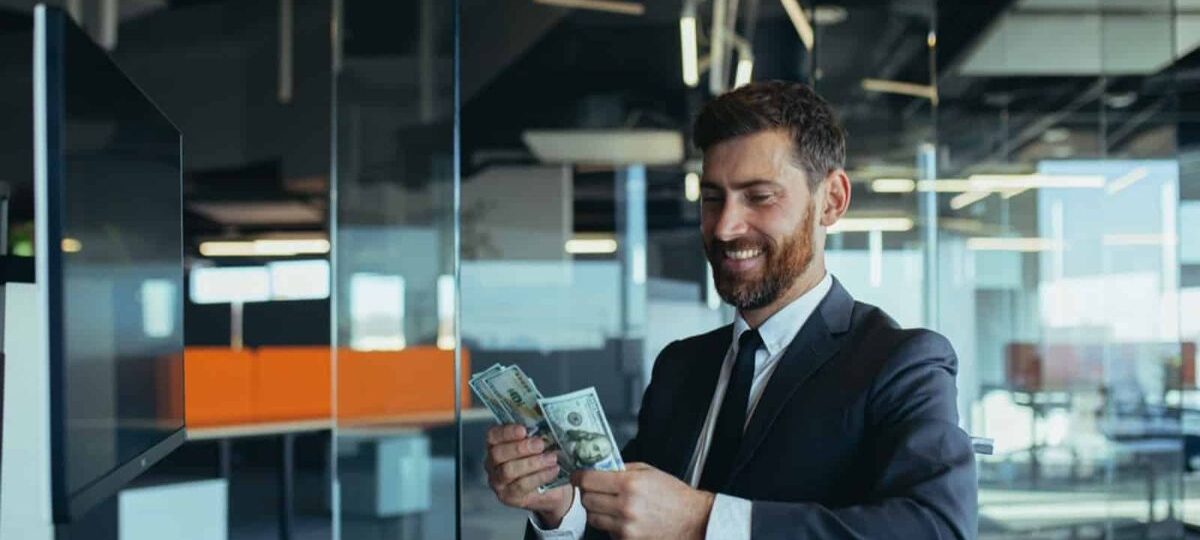 Habits that separate millionaires from average earners
