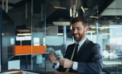 Habits that separate millionaires from average earners